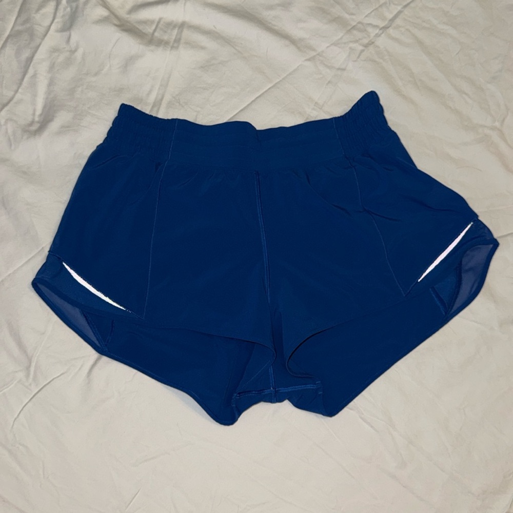 Lululemon Hotty Hot HR Short Size 10- POOL BLUE